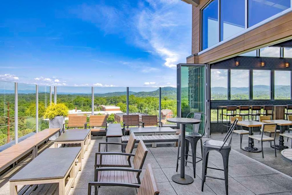 DoubleTree by Hilton Asheville Downtown