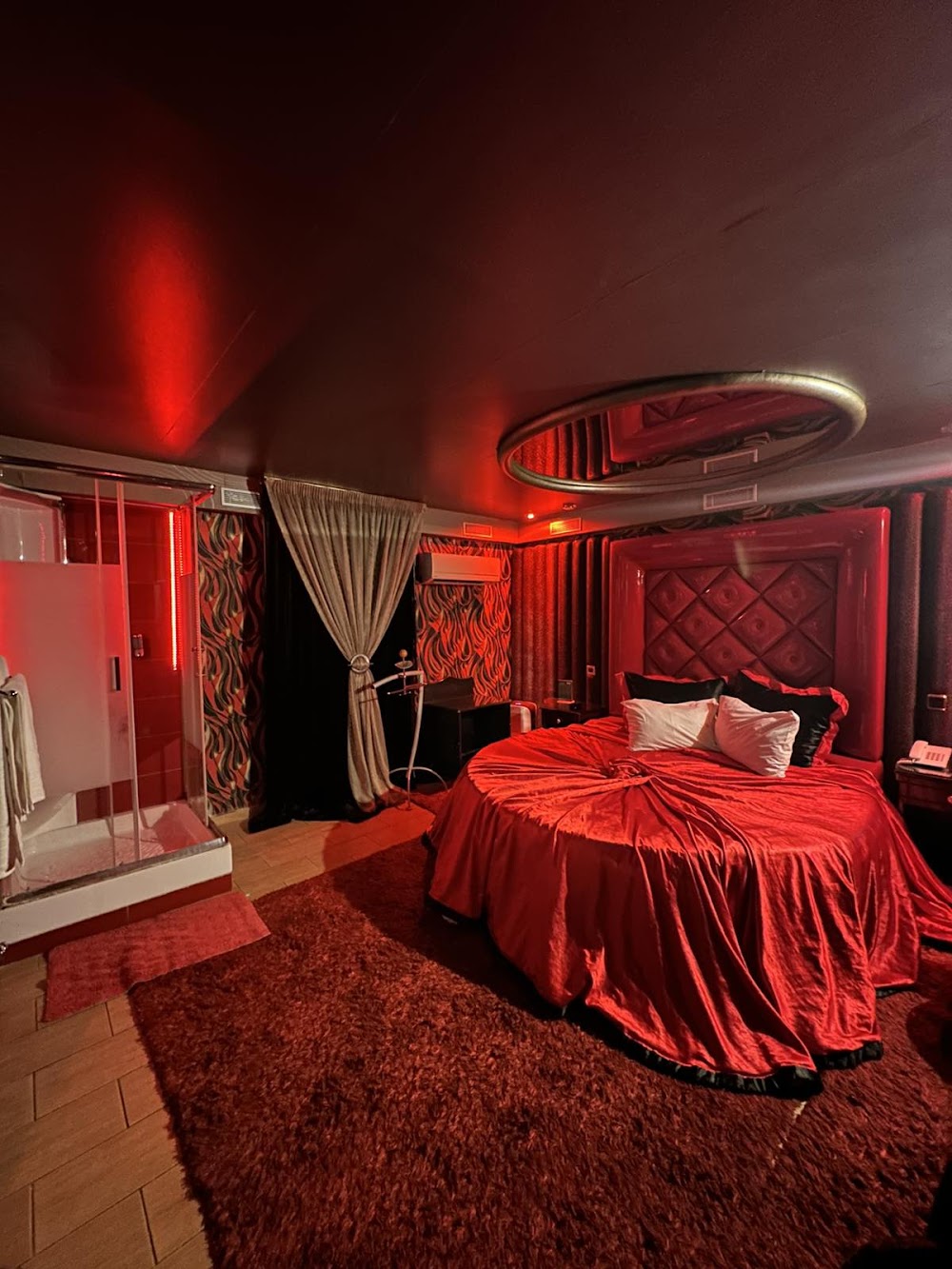 Attiki Evans Hotel
