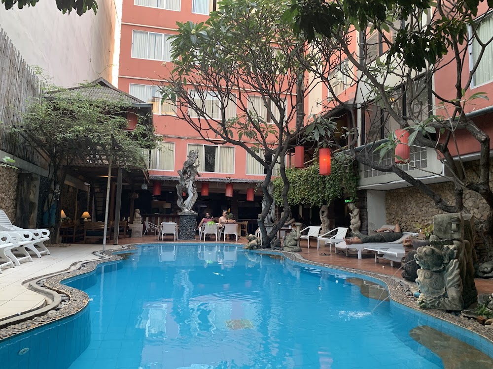 โรงแรมวิลล่า ชาช่า
