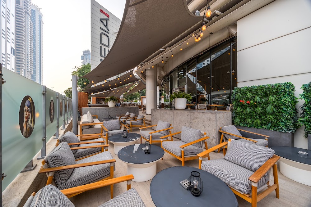 Media One Hotel