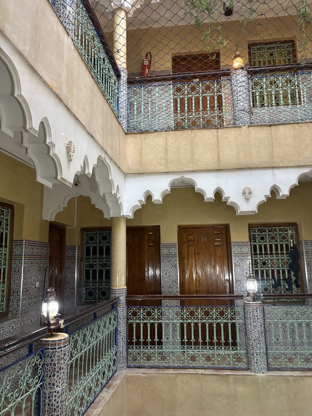 Faouzi Hotel