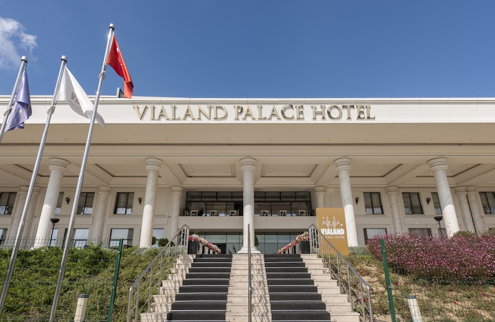 Vialand Palace Amusement Park Hotel