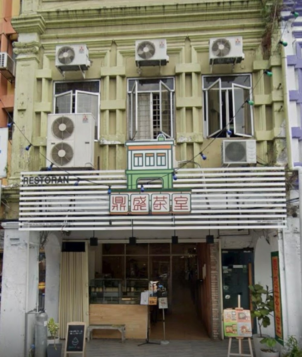 Raizzy's Guesthouse