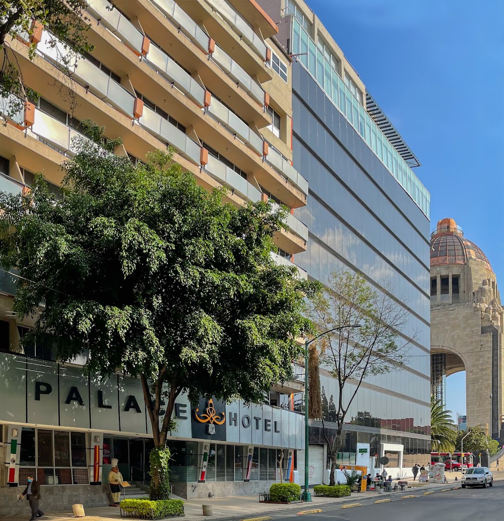 Hotel Palace