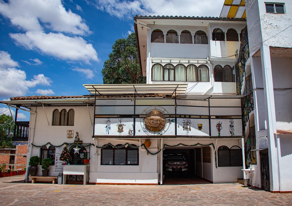 Hotel Camino Real