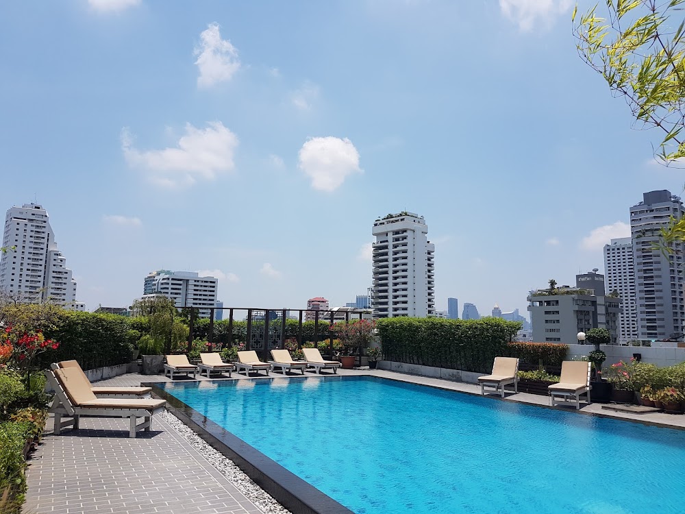 Ruamchitt Plaza Hotel