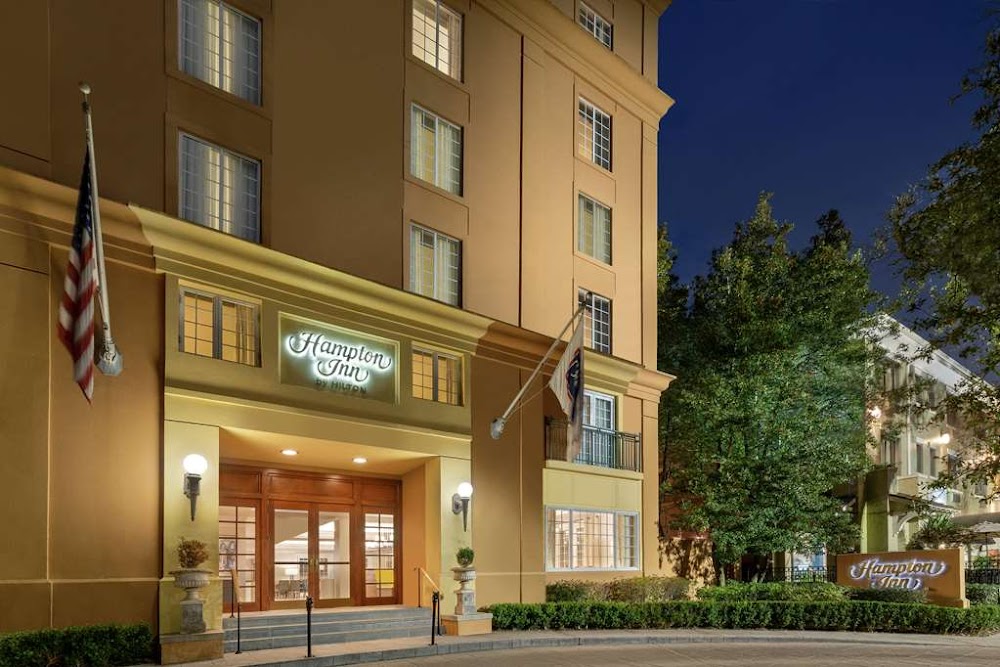 Hampton Inn
