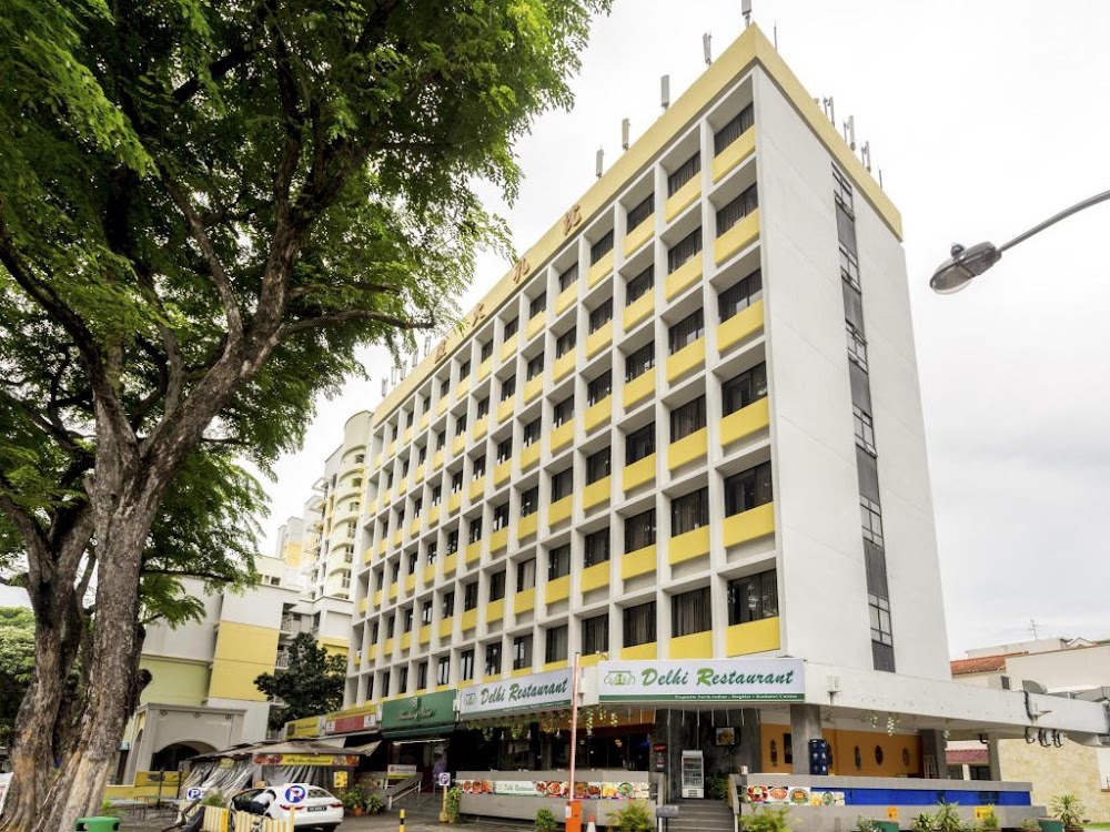 Broadway Hotel