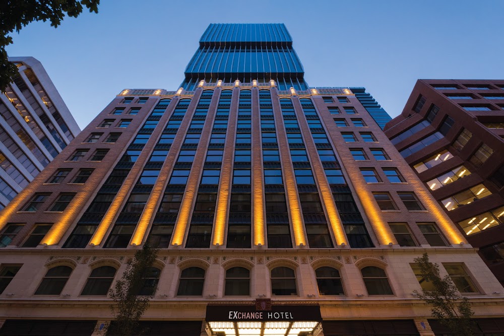 Executive Hotels & Real Estate