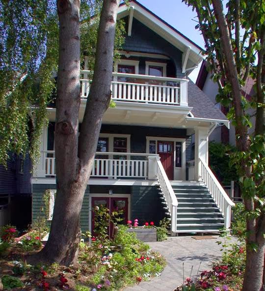 Corkscrew Inn
