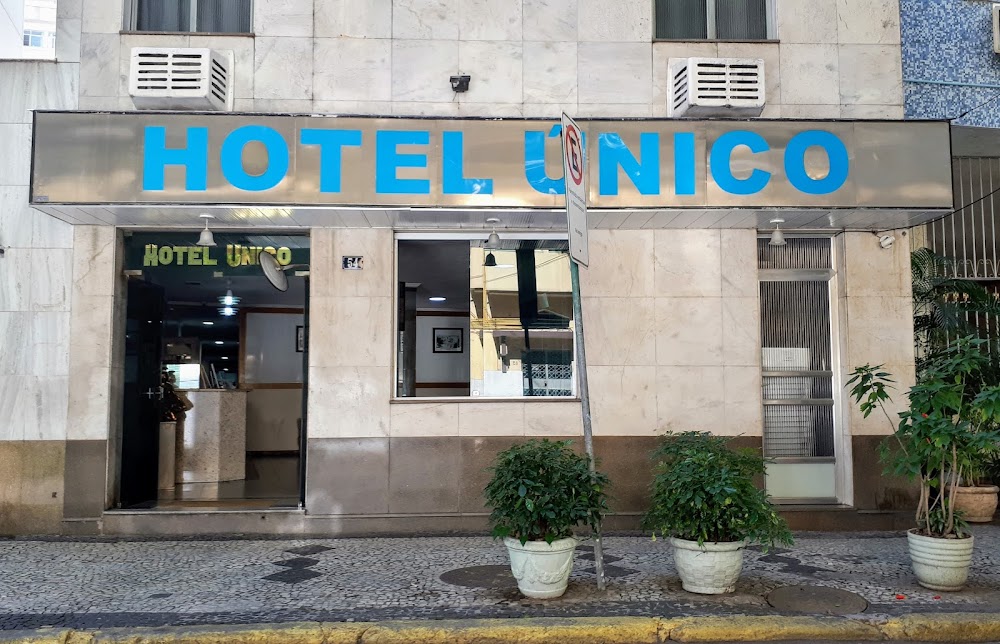 Único