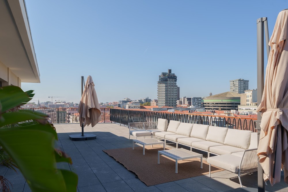 Feel Porto Firmeza Coworking & Flats