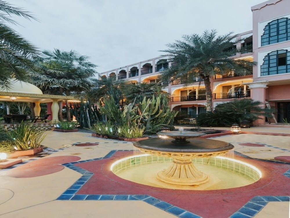 Sheik Istana Hotel